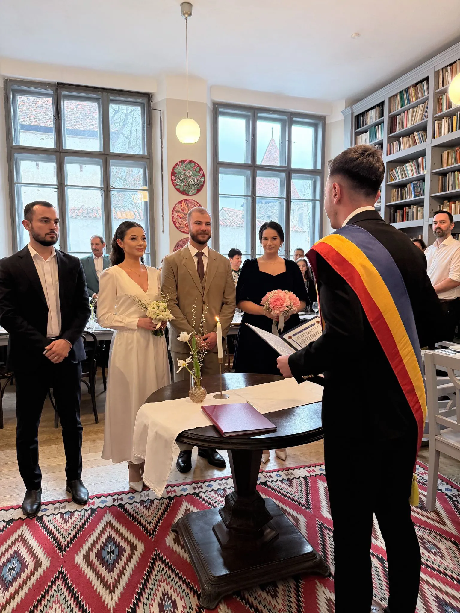 Dansatoare orientale nunta